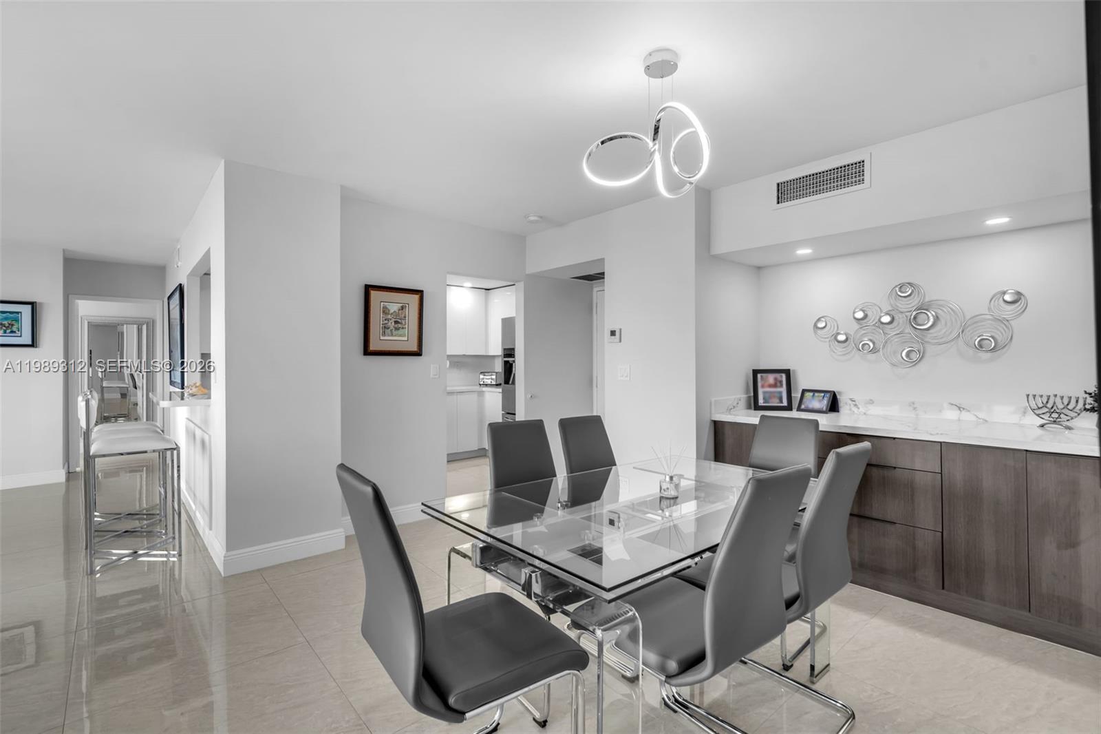 FLAMENCO CONDO TOWER I - Residential