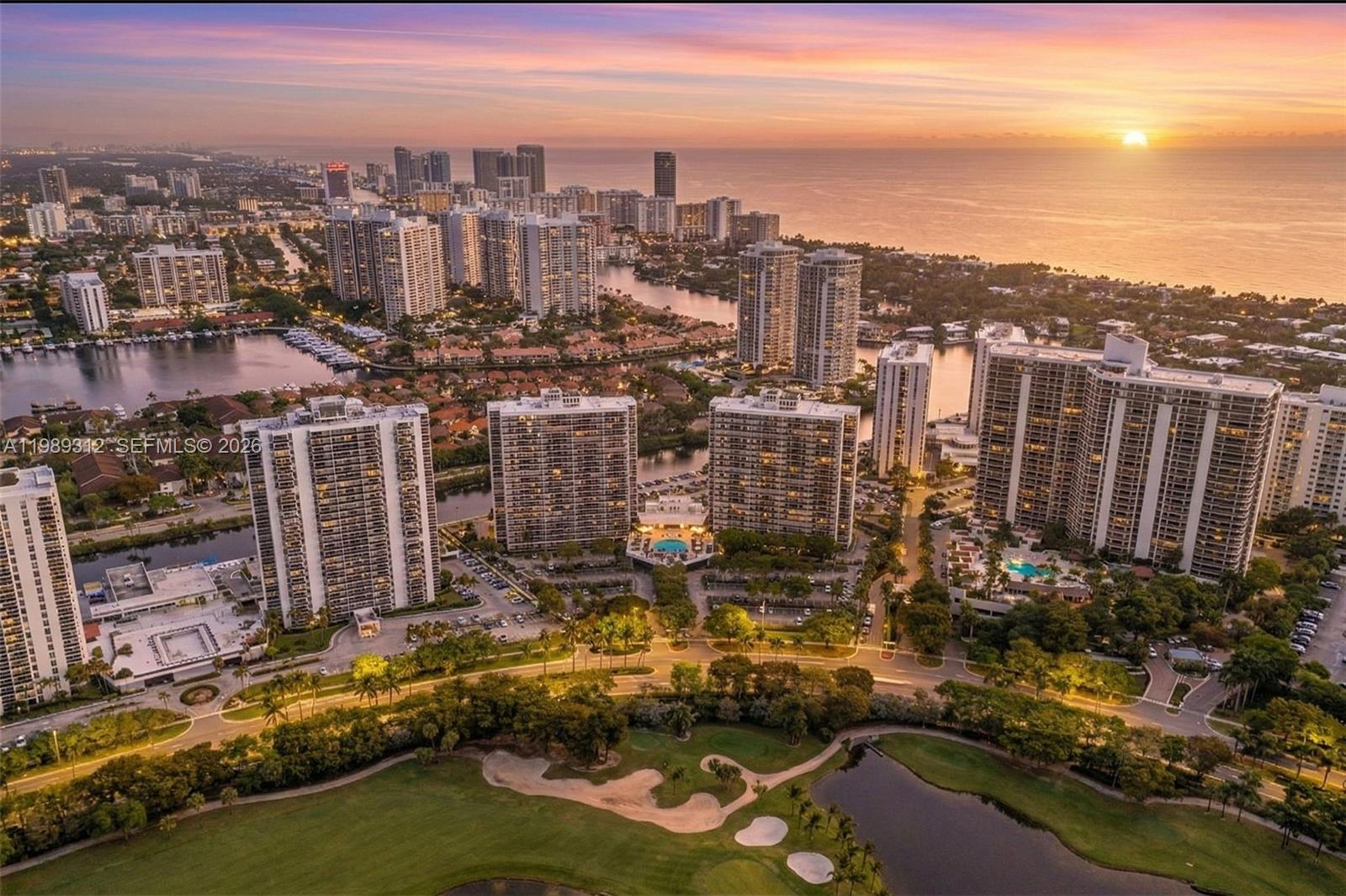 FLAMENCO CONDO TOWER I - Residential