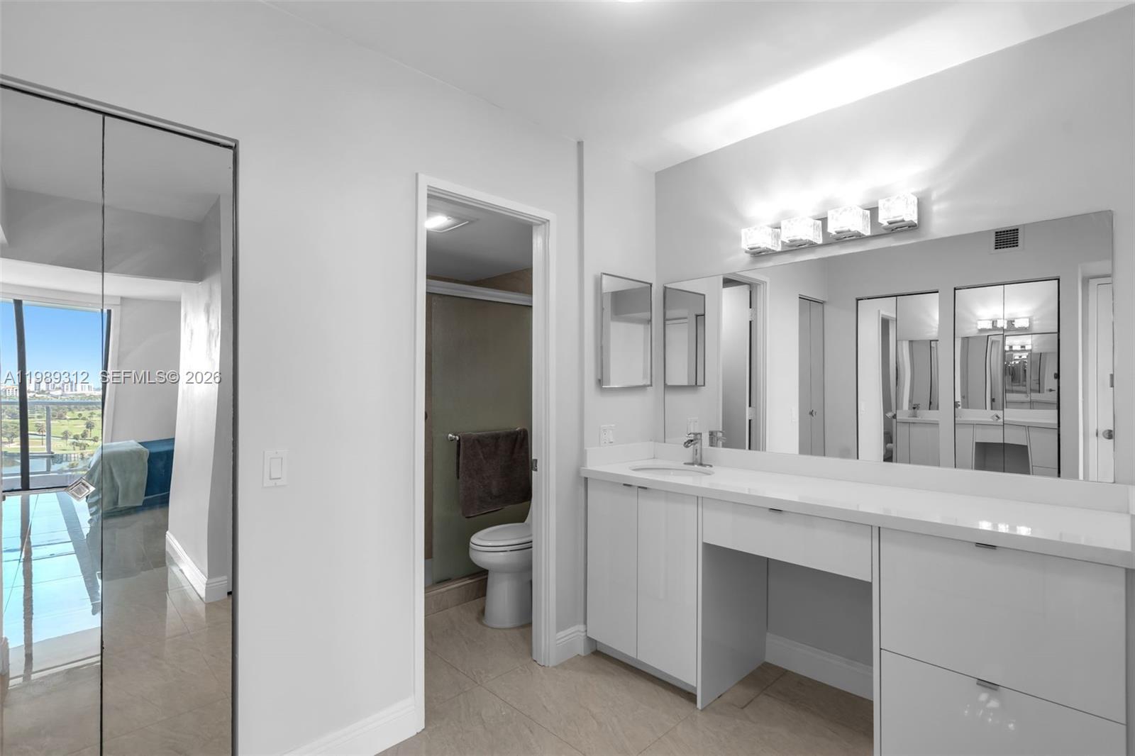 FLAMENCO CONDO TOWER I - Residential