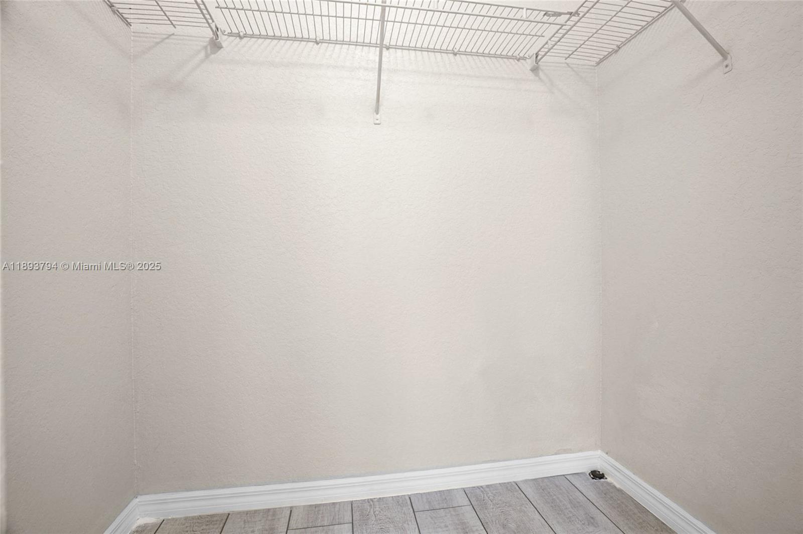 BELMONT AT NORTH LAUDERDA - Residential Lease