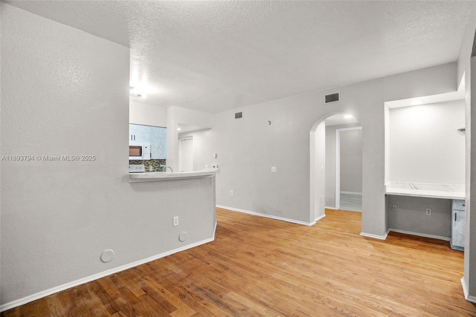 BELMONT AT NORTH LAUDERDA - Residential Lease