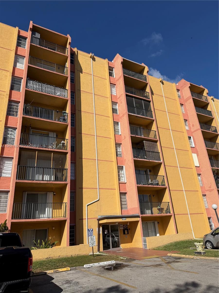 SUNSET VILLAS NO 3 CONDO - Residential Lease