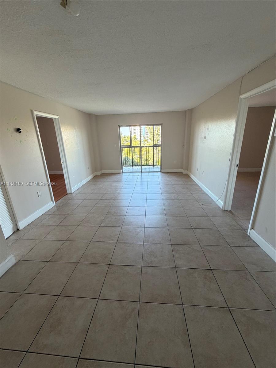 SUNSET VILLAS NO 3 CONDO - Residential Lease