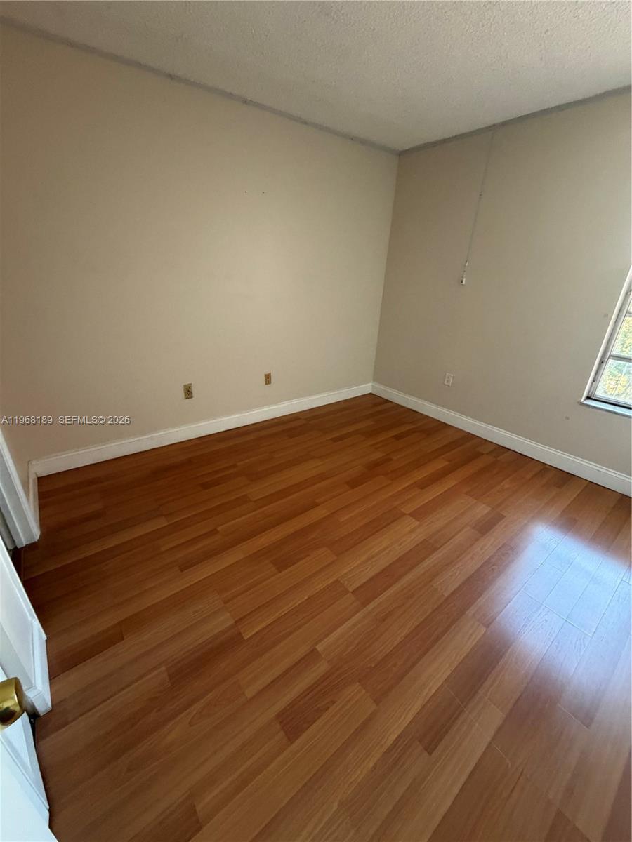 SUNSET VILLAS NO 3 CONDO - Residential Lease
