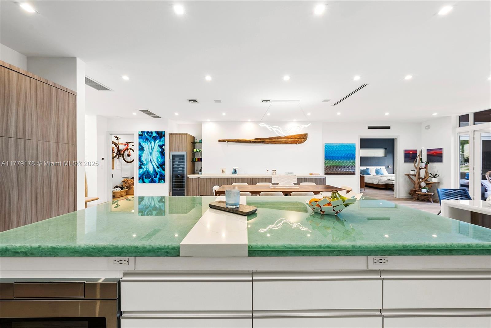 NAVARRO ISLE - Residential