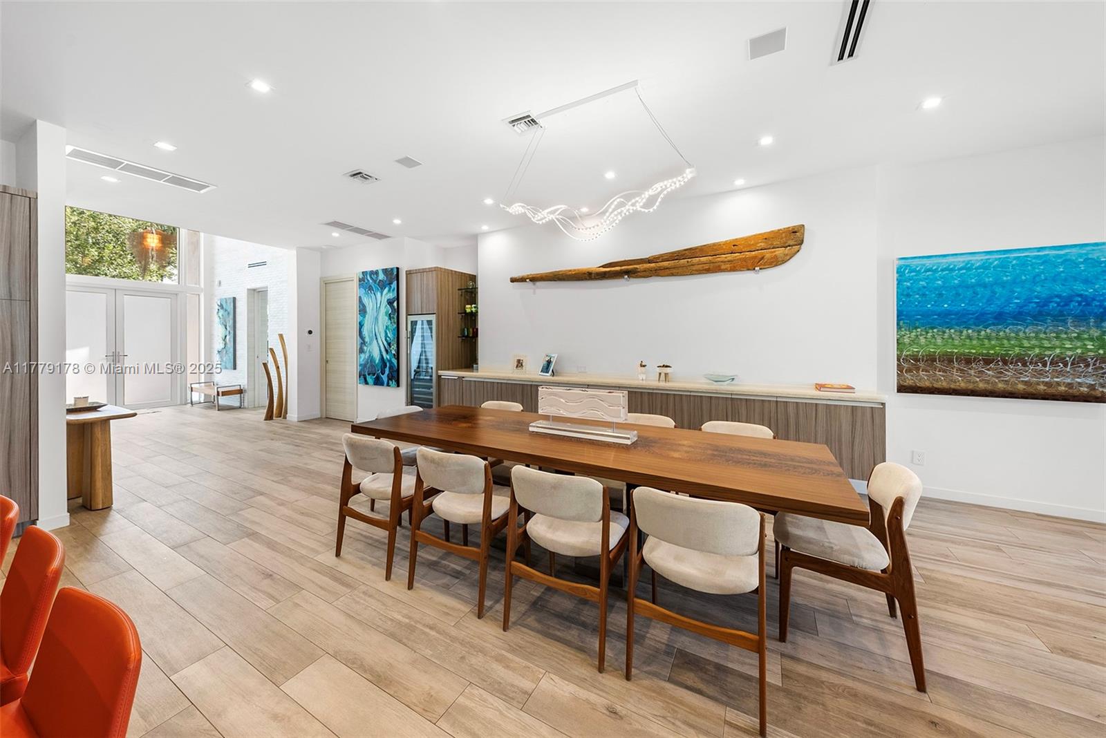 NAVARRO ISLE - Residential