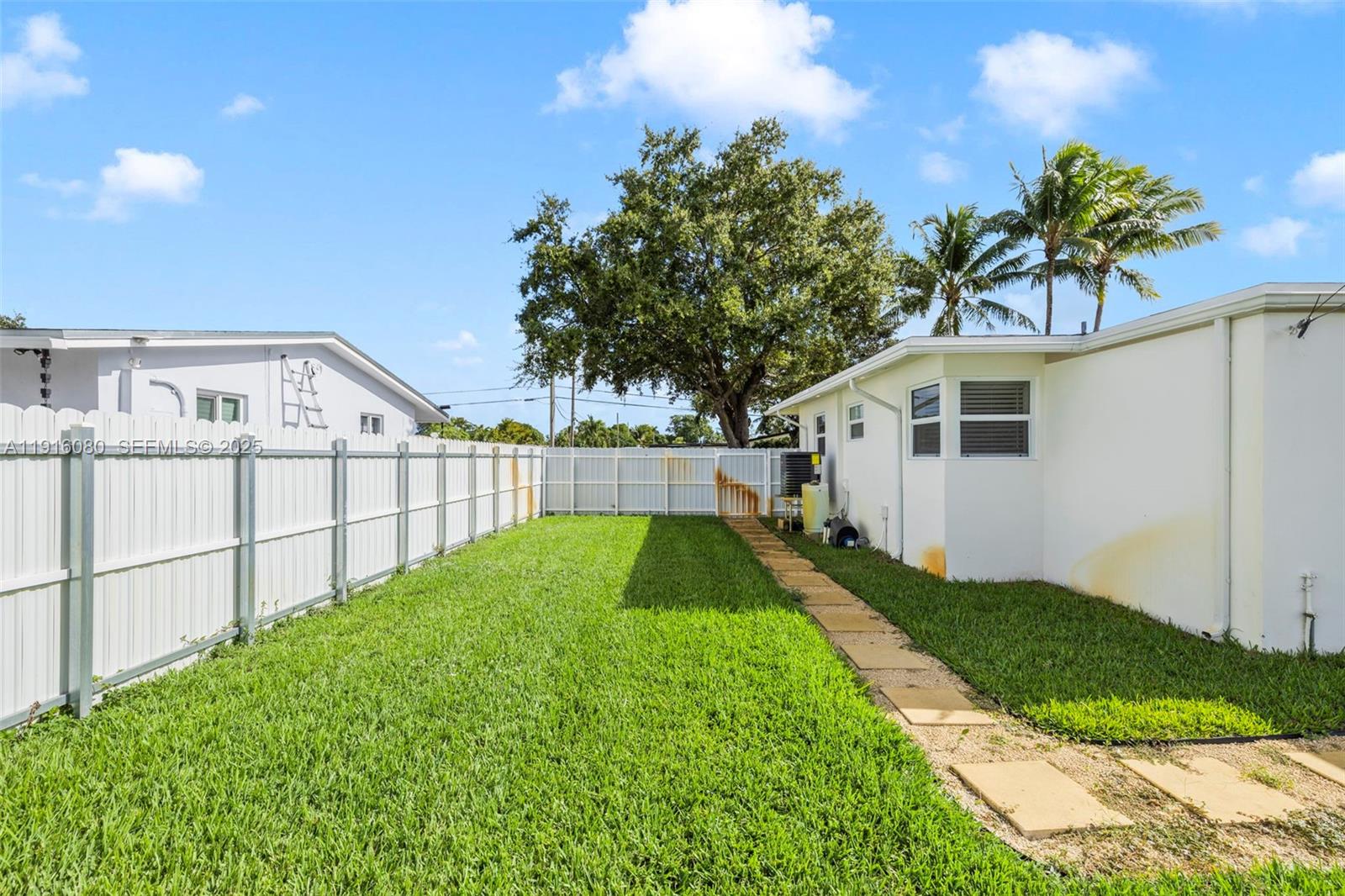 LAKE FOREST SEC 4 - Residential