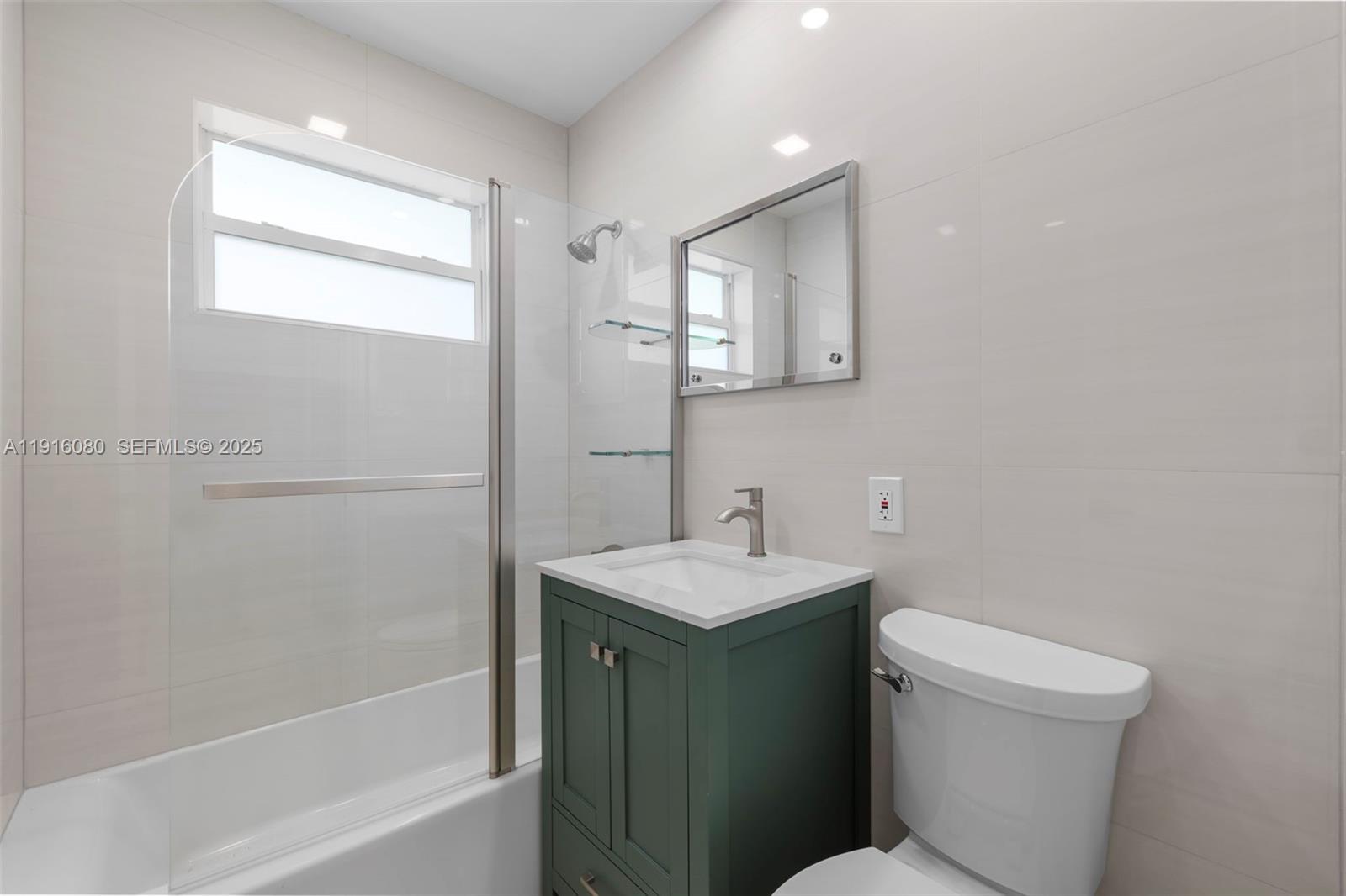 LAKE FOREST SEC 4 - Residential