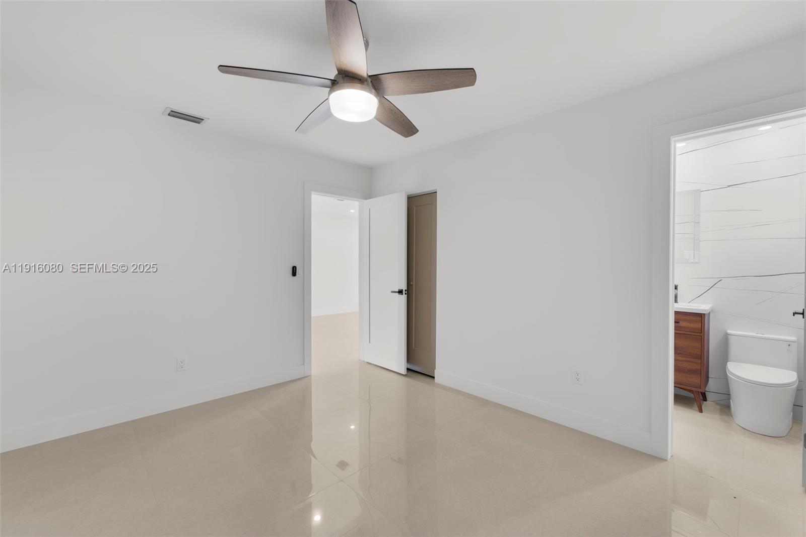 LAKE FOREST SEC 4 - Residential