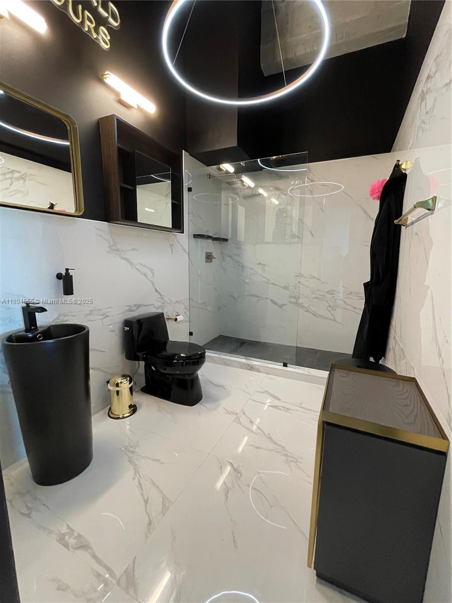 PARC LOFTS CONDO - Residential