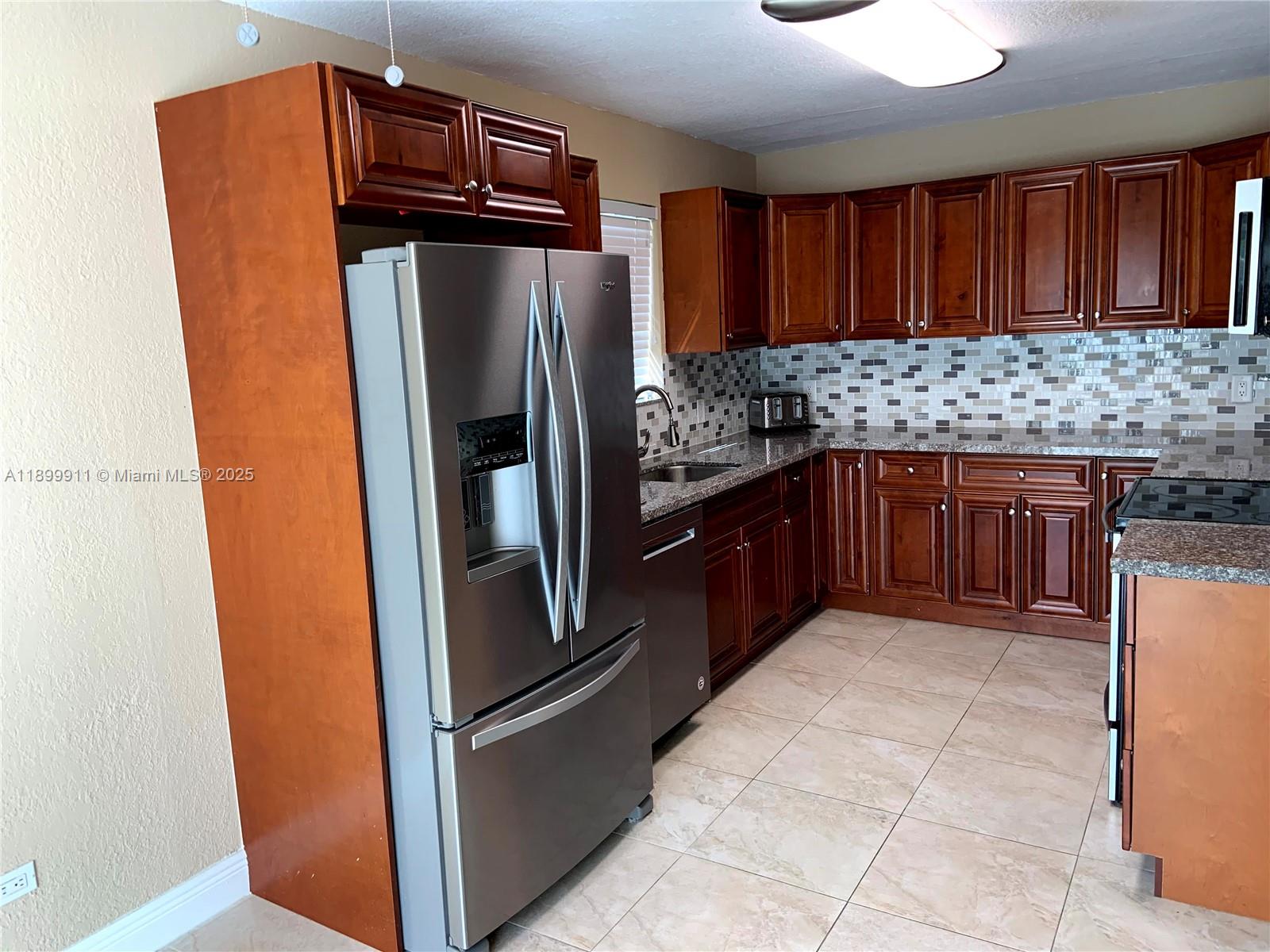 BOULEVARD HEIGHTS SEC TEN - Residential Lease