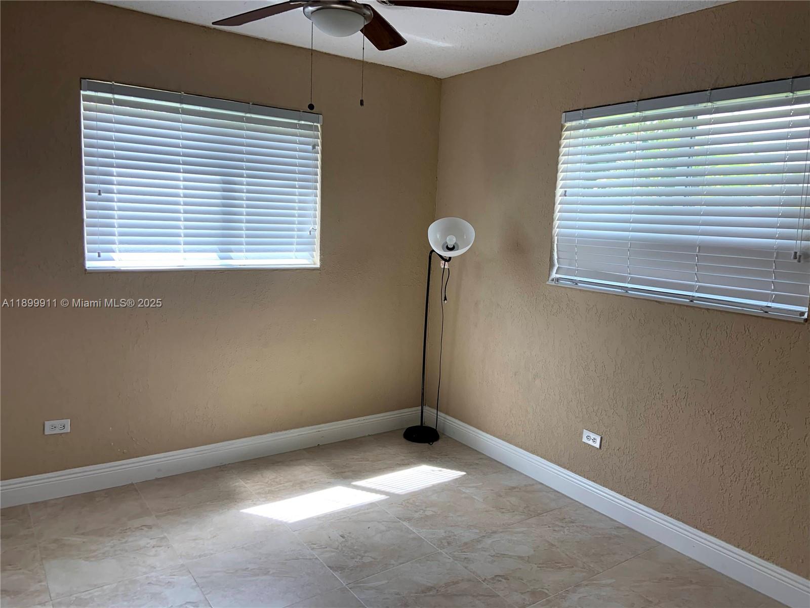 BOULEVARD HEIGHTS SEC TEN - Residential Lease