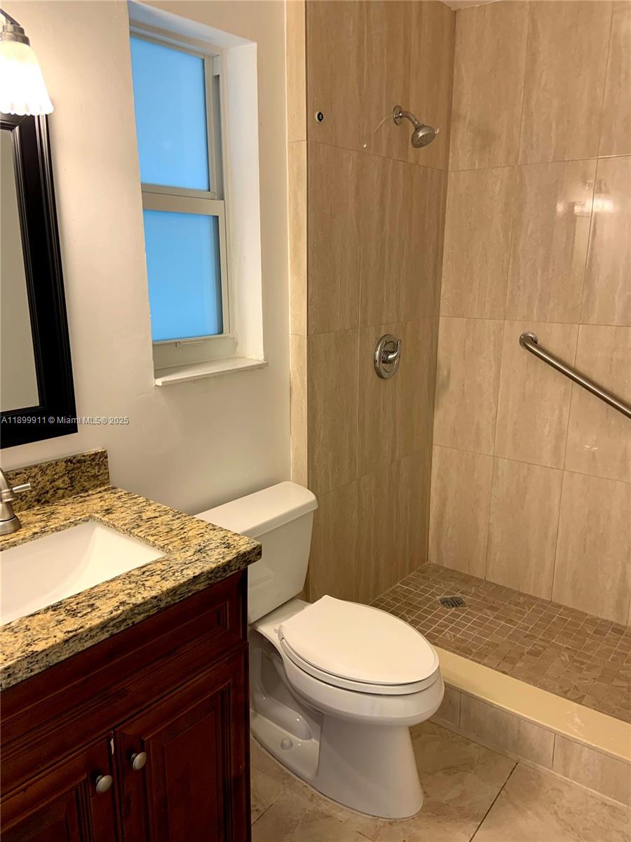 BOULEVARD HEIGHTS SEC TEN - Residential Lease