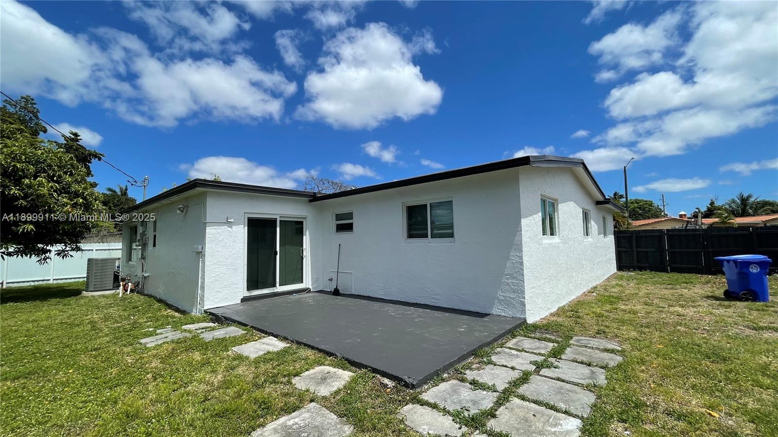 BOULEVARD HEIGHTS SEC TEN - Residential Lease