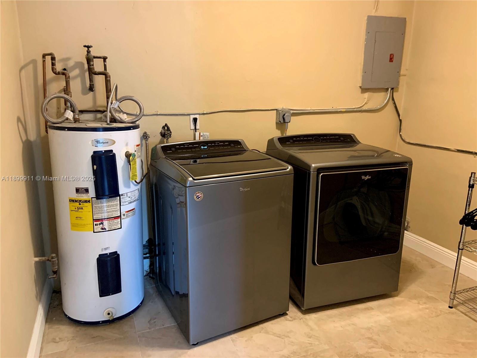 BOULEVARD HEIGHTS SEC TEN - Residential Lease