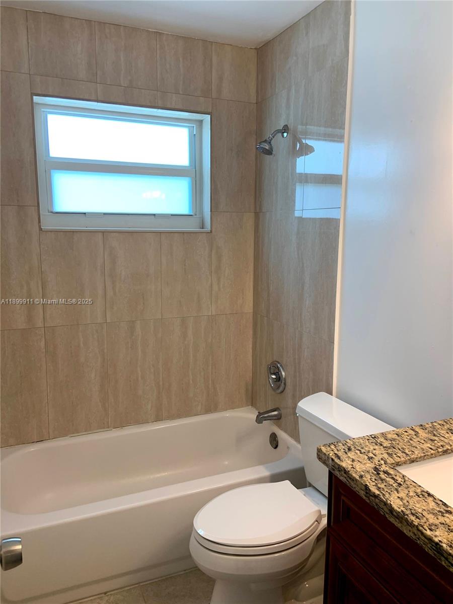 BOULEVARD HEIGHTS SEC TEN - Residential Lease