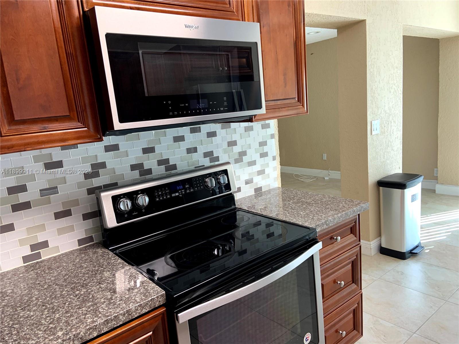 BOULEVARD HEIGHTS SEC TEN - Residential Lease