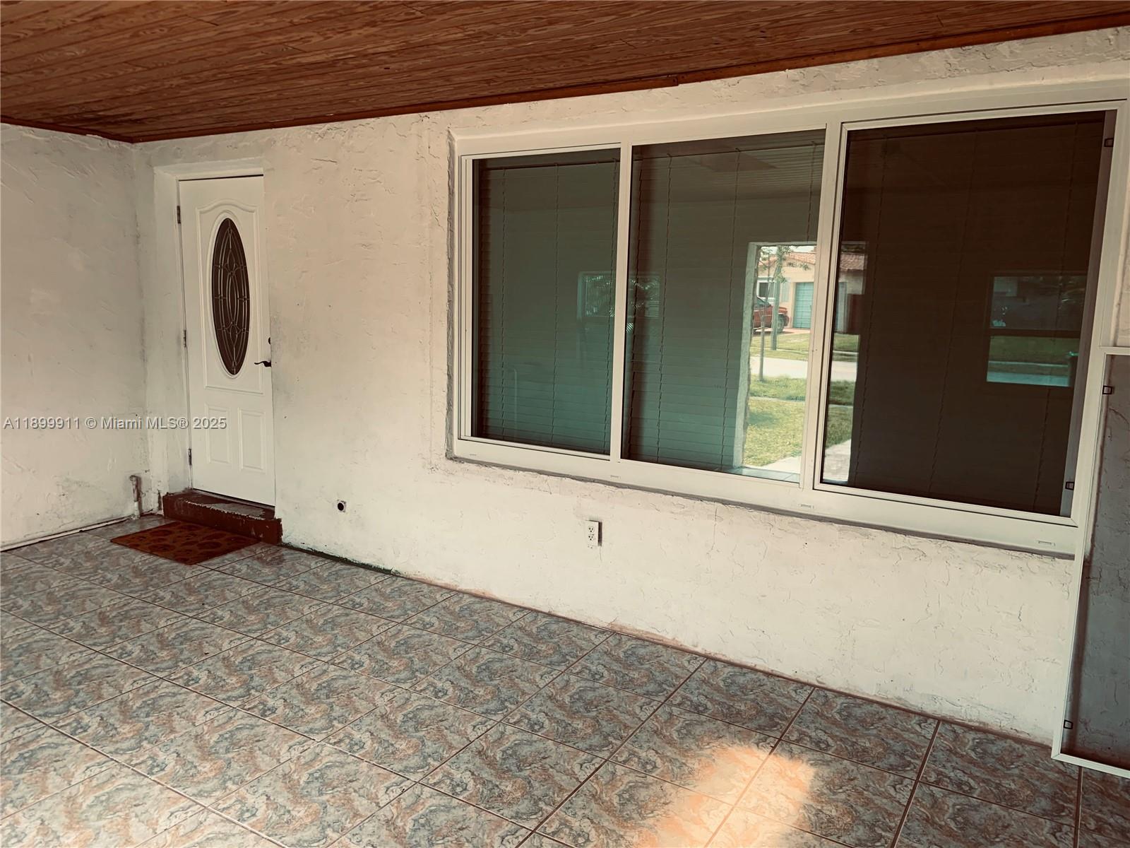 BOULEVARD HEIGHTS SEC TEN - Residential Lease