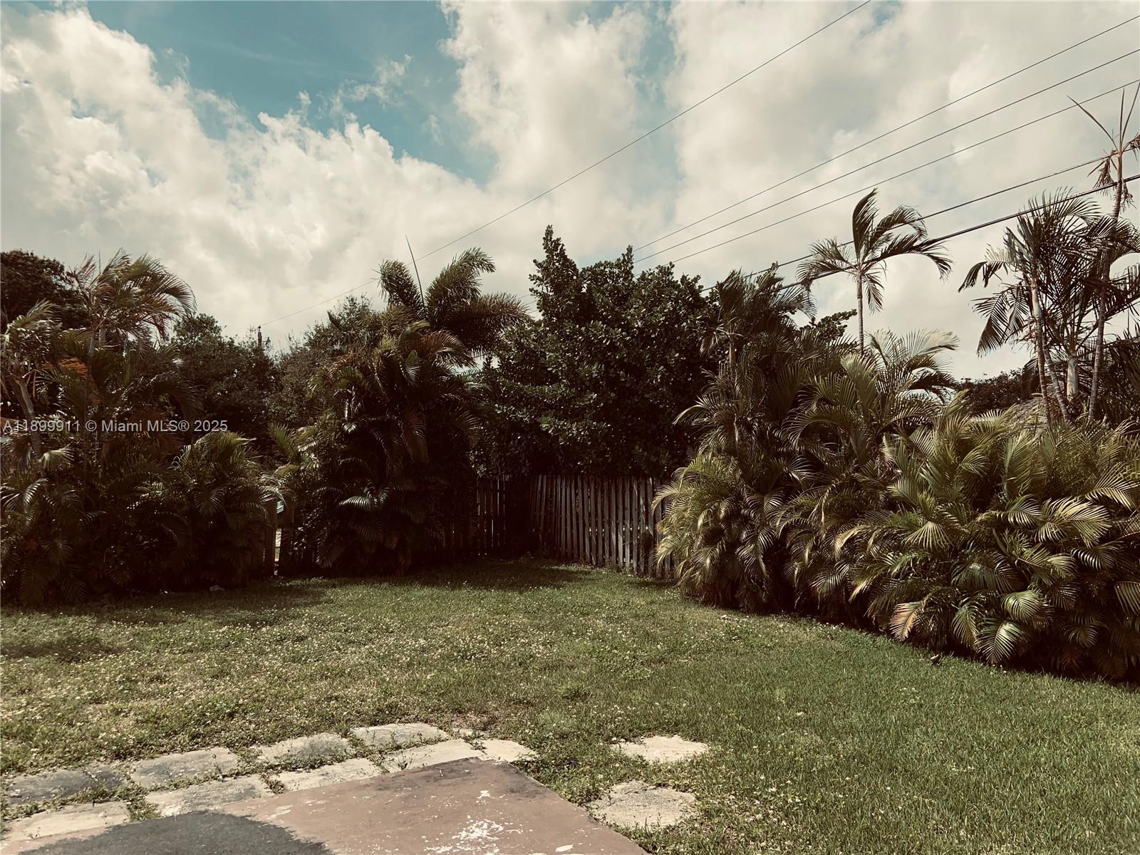 BOULEVARD HEIGHTS SEC TEN - Residential Lease