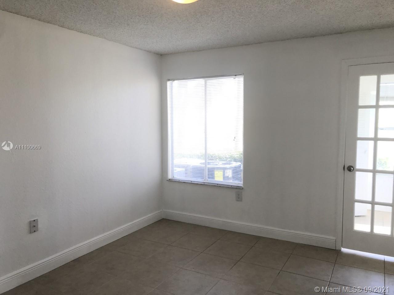 ISLES AT LAGO MAR CONDO - Residential Lease