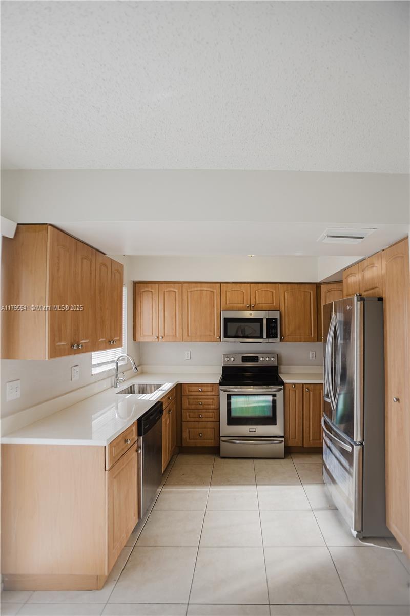 PORT ST LUCIE FLORESTA PI - Residential