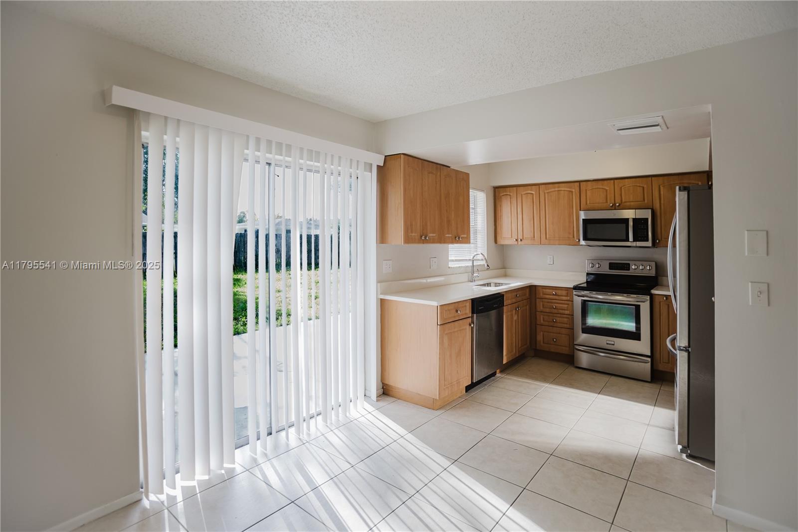 PORT ST LUCIE FLORESTA PI - Residential