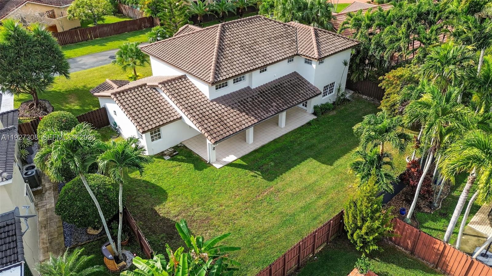 LAKES OF THE MEADOW SEC 5 - Residential