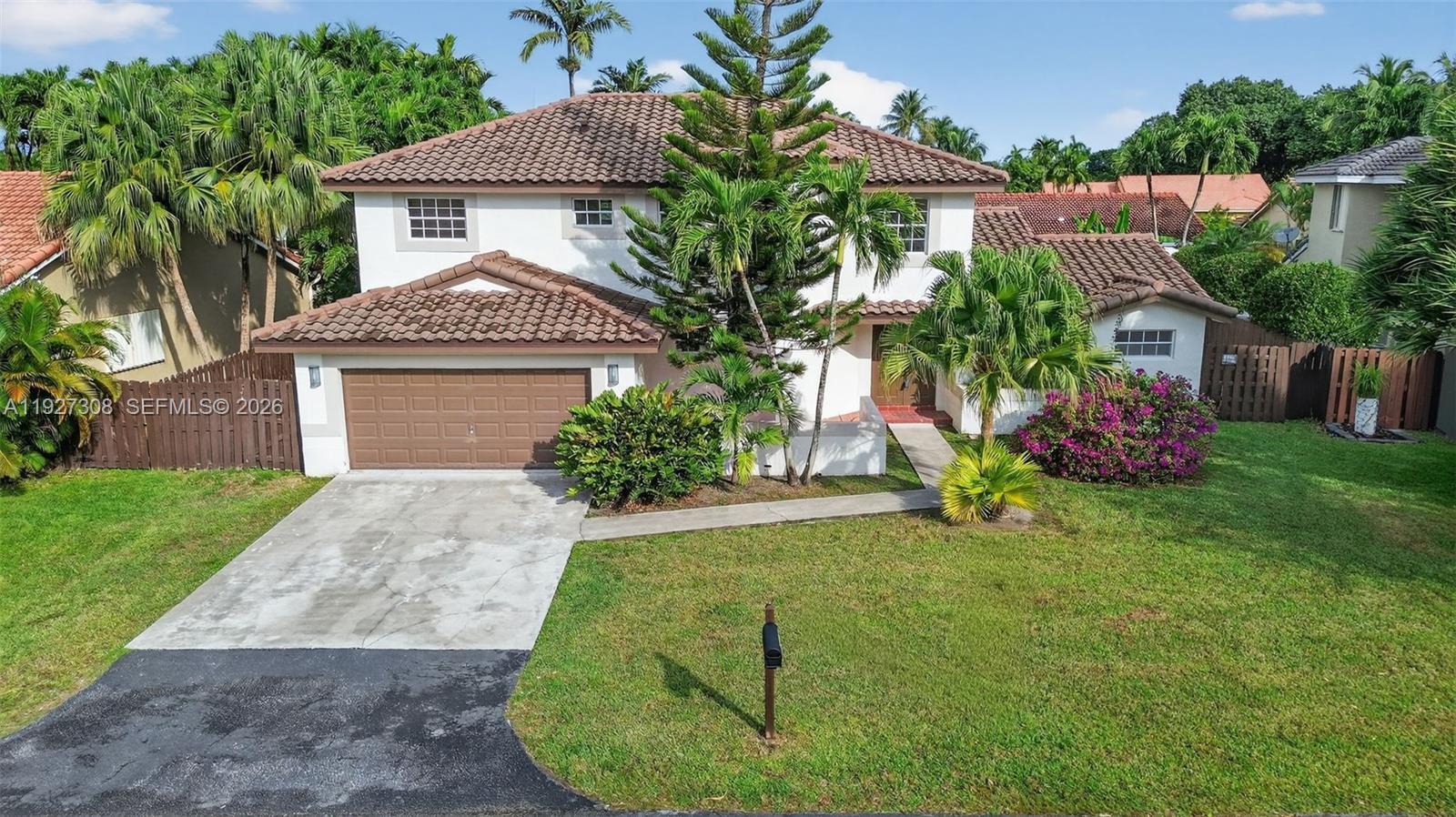 LAKES OF THE MEADOW SEC 5 - Residential