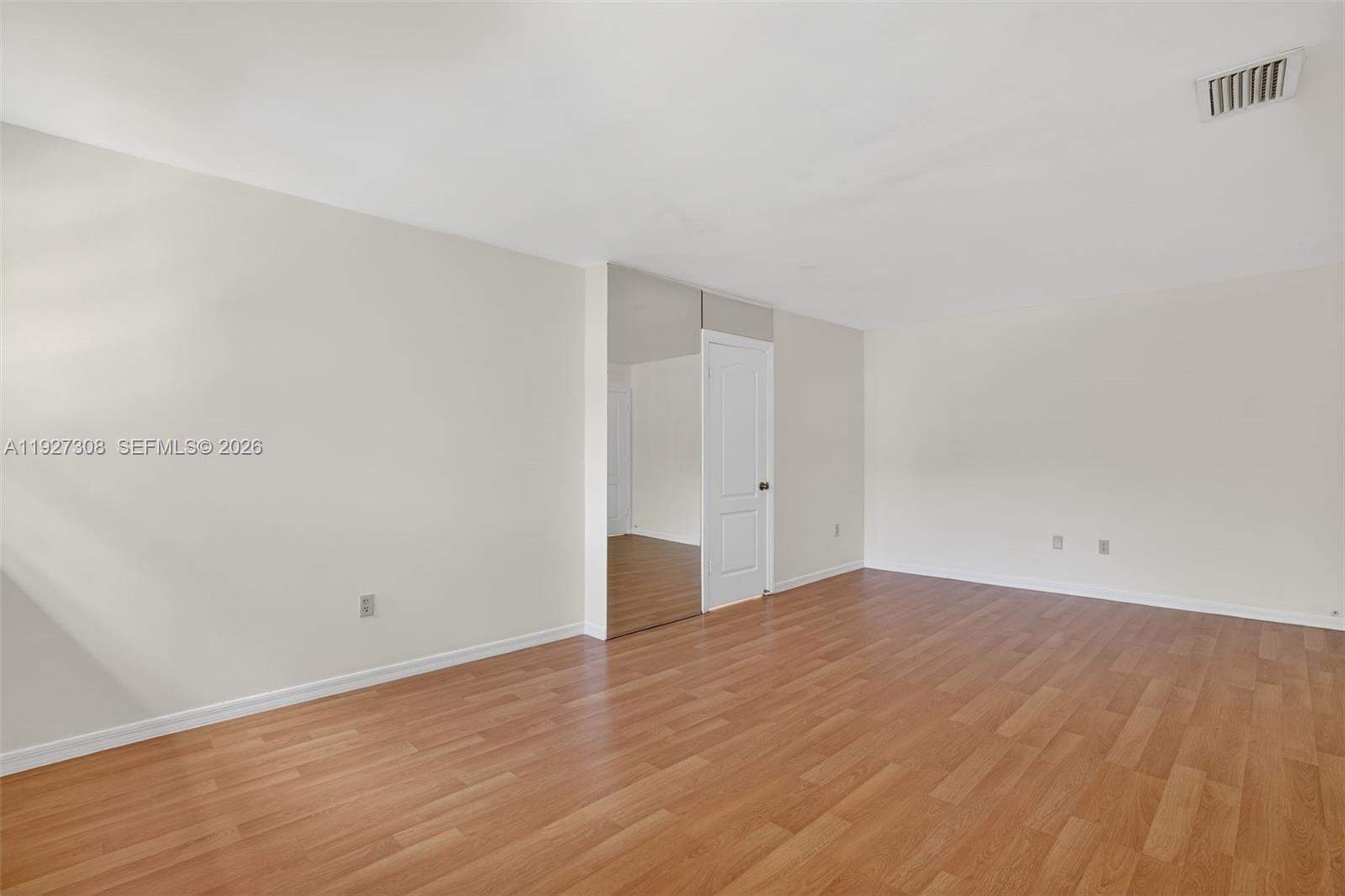 LAKES OF THE MEADOW SEC 5 - Residential