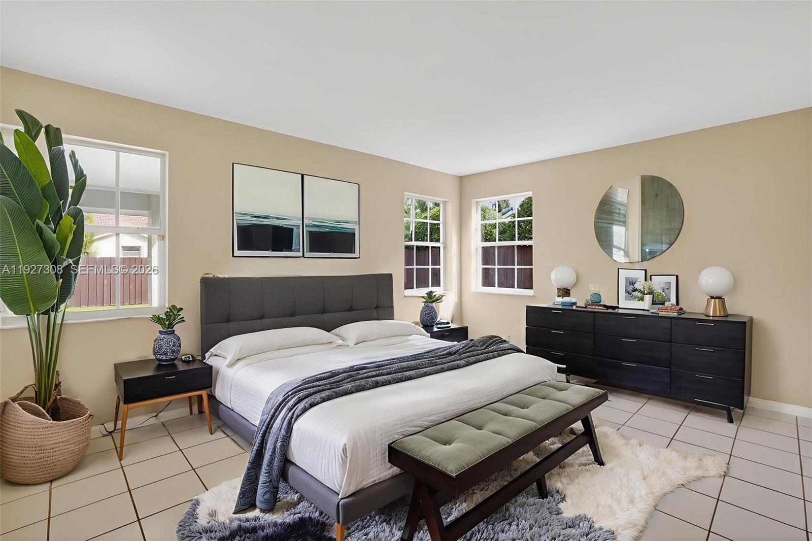 LAKES OF THE MEADOW SEC 5 - Residential