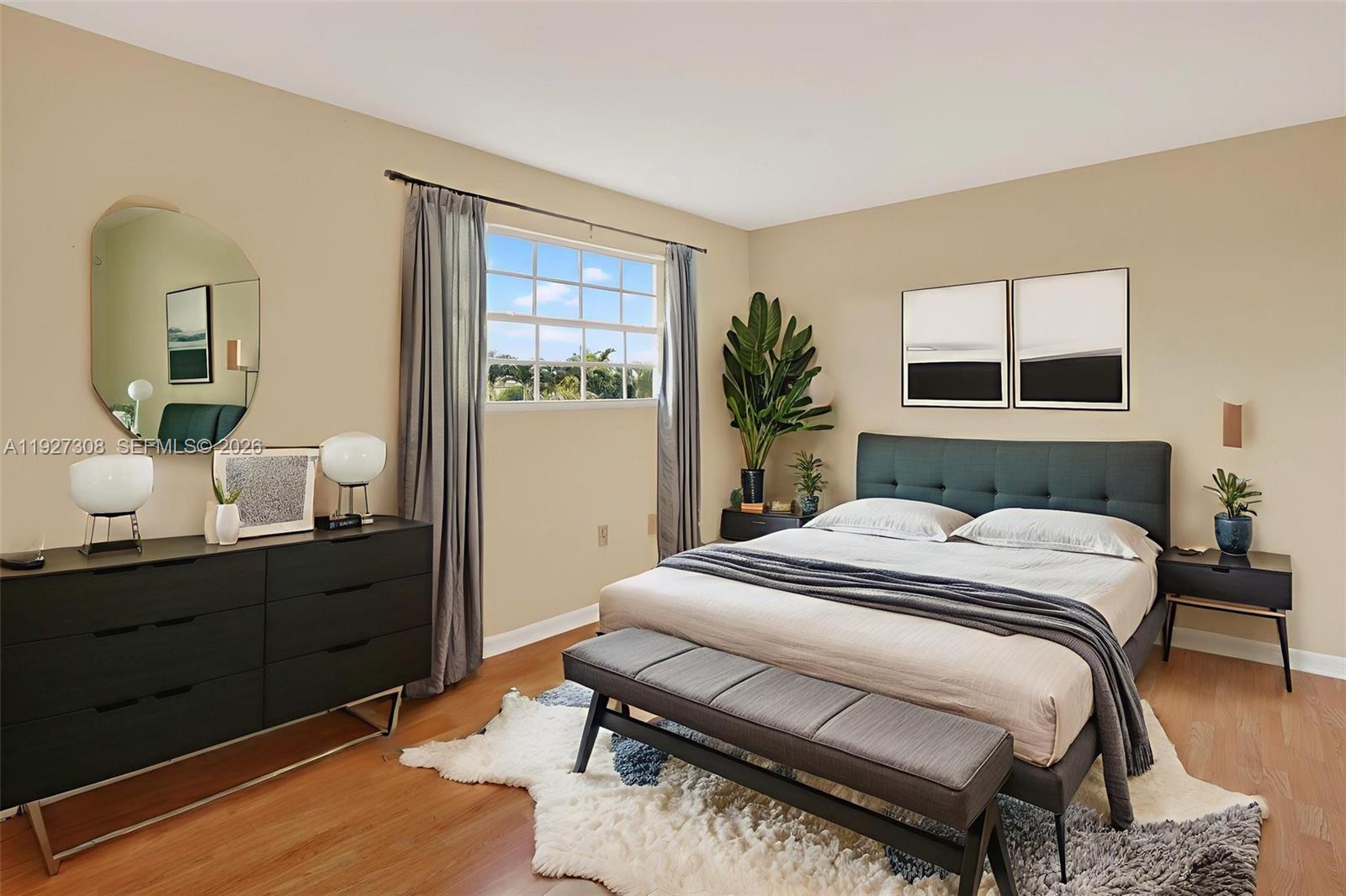 LAKES OF THE MEADOW SEC 5 - Residential