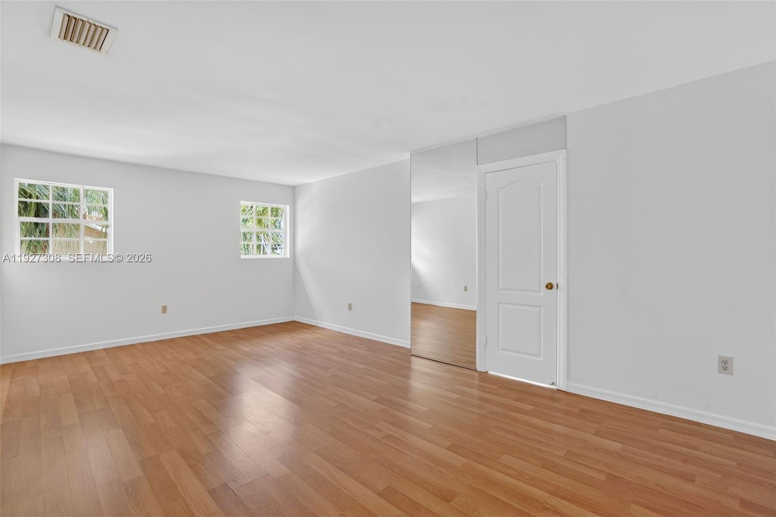 LAKES OF THE MEADOW SEC 5 - Residential