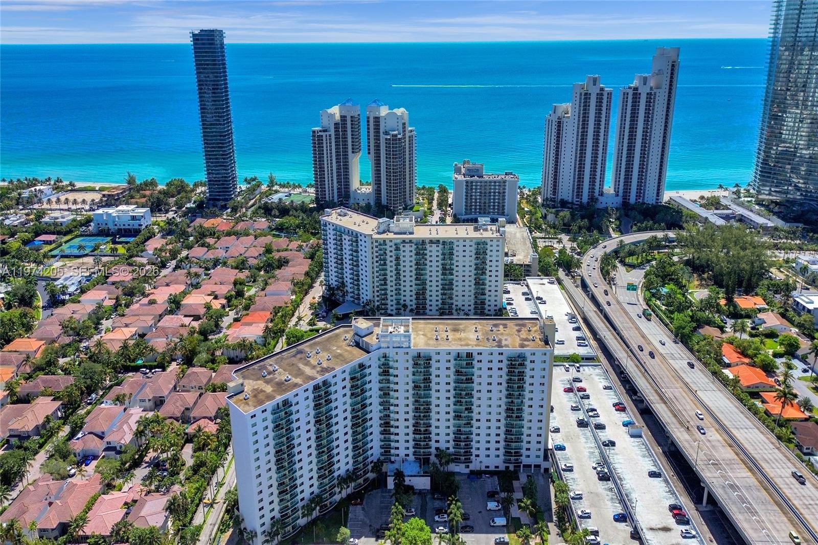 OCEANVIEW BUILDING B COND - Residential