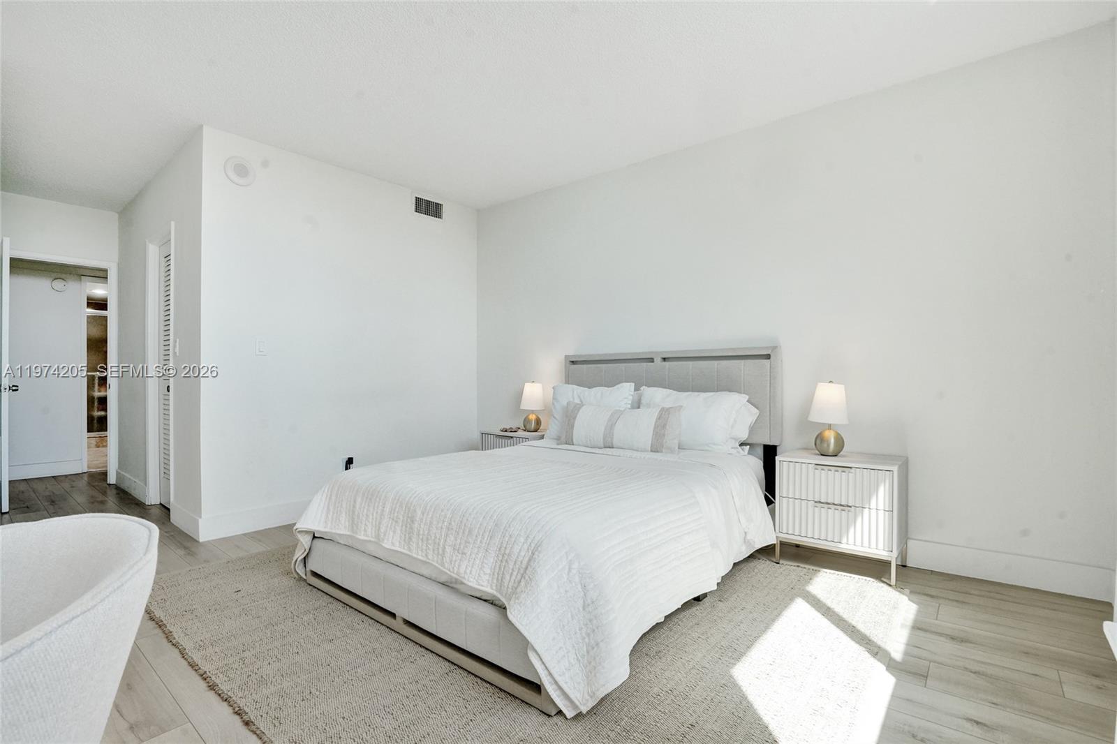 OCEANVIEW BUILDING B COND - Residential