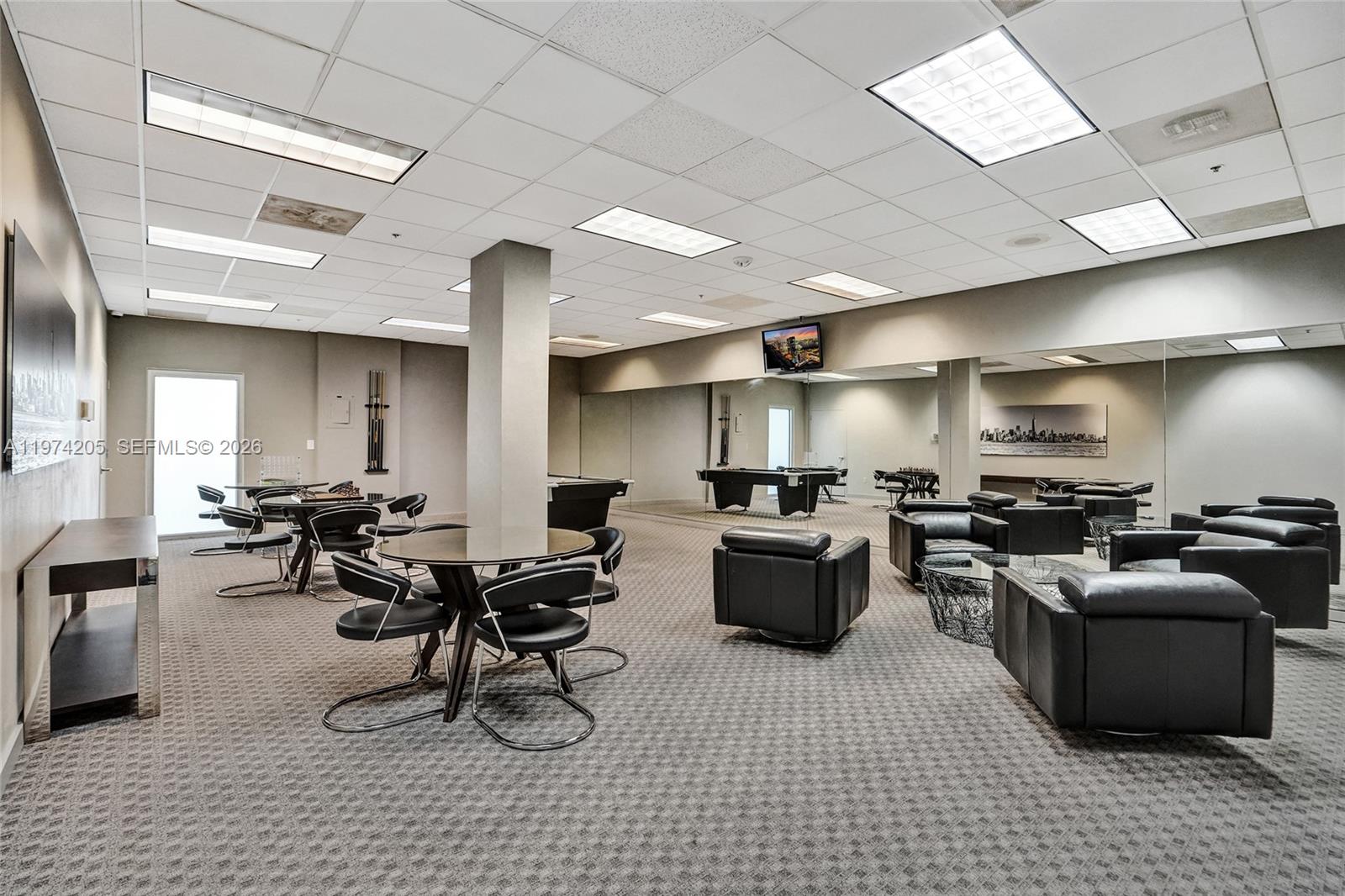 OCEANVIEW BUILDING B COND - Residential