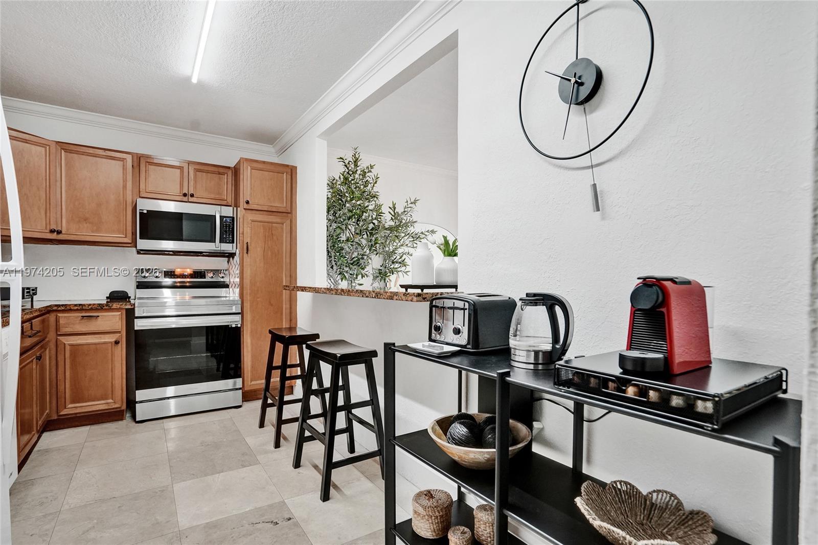 OCEANVIEW BUILDING B COND - Residential