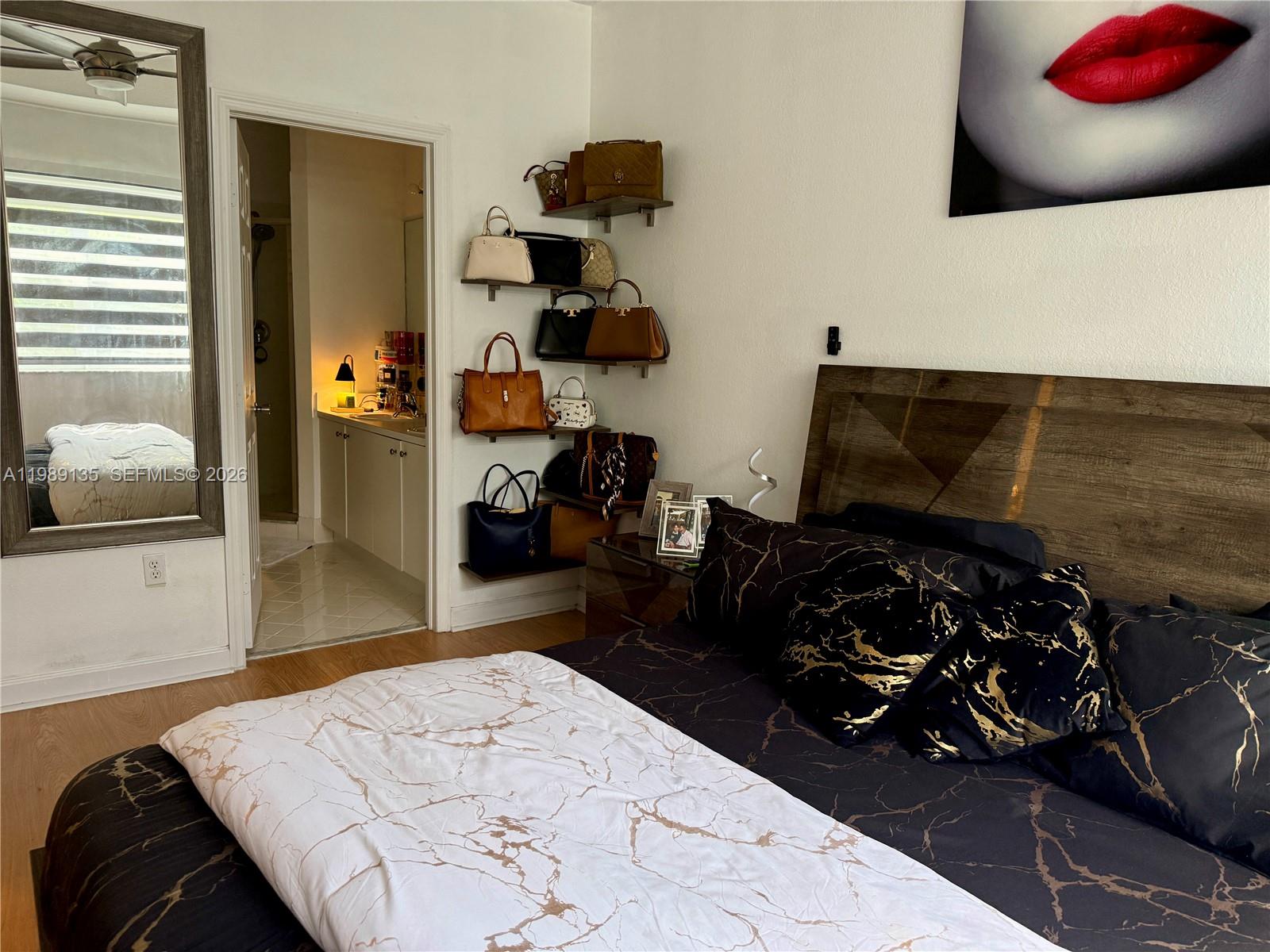 FLORIDIAN ISLES SOUTH - Residential