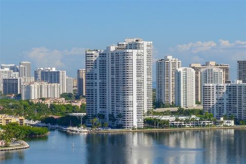 A home in Aventura