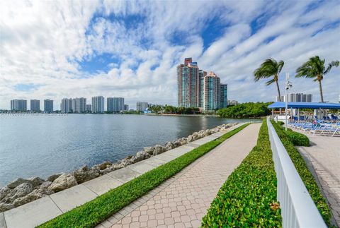 A home in Aventura