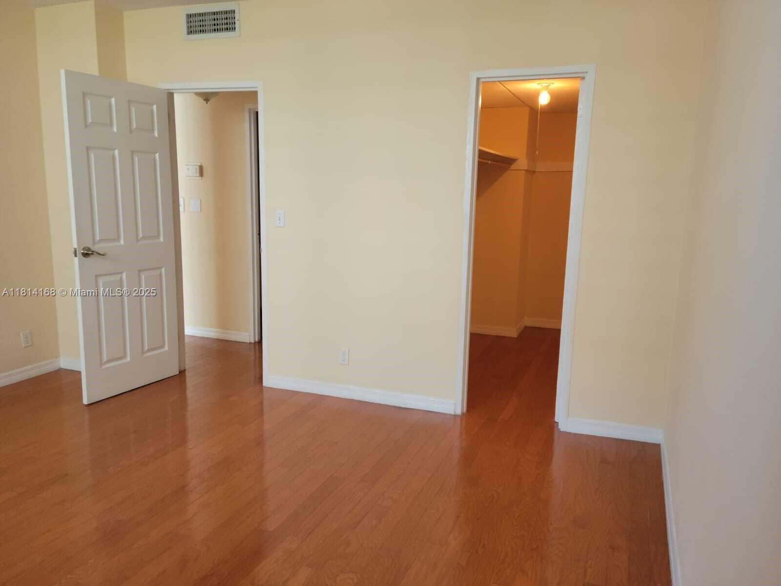 TIDES ON HOLLYWOOD BEACH - Residential Lease