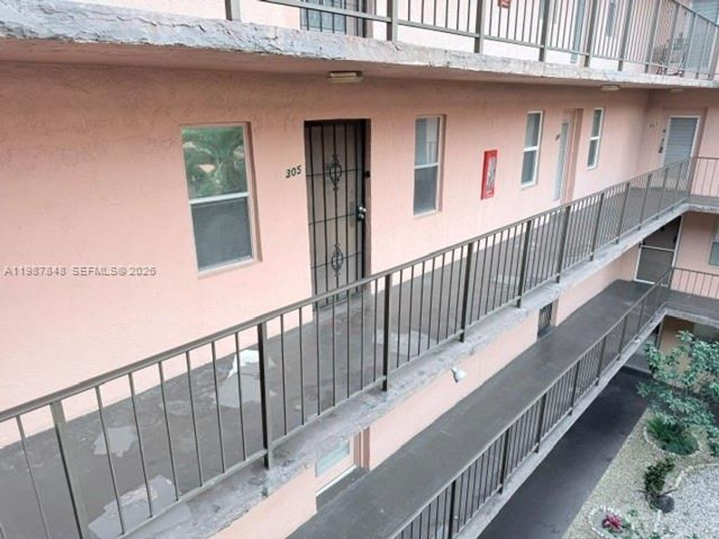 Photo of 2841 Somerset Dr #305, Lauderdale Lakes, FL 33311 (MLS # A11987848)