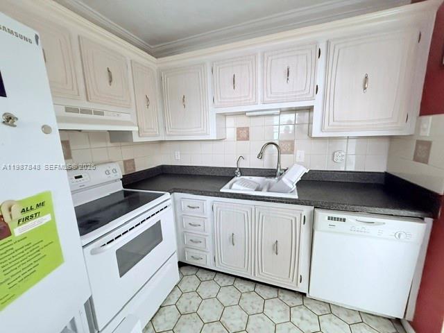 SOMERSET NO 4 CONDO - Residential