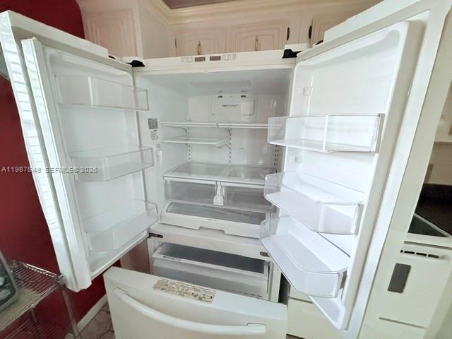 SOMERSET NO 4 CONDO - Residential