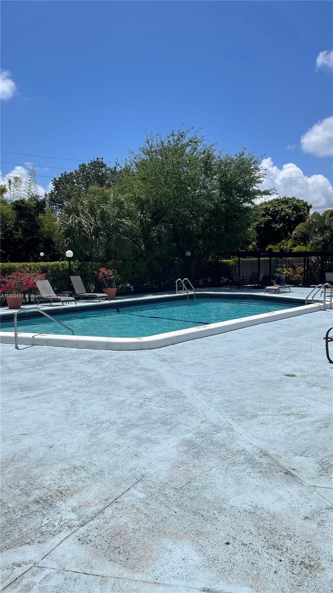 WOODSIDE APTS CONDO - Residential Lease