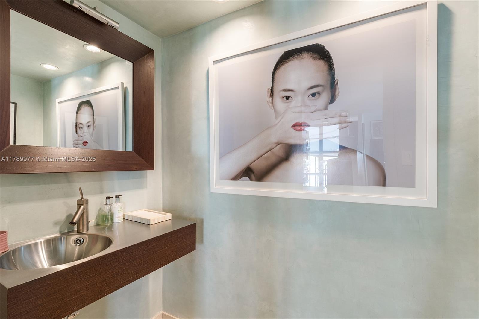 NINE ISLAND AVENUE CONDO - Residential