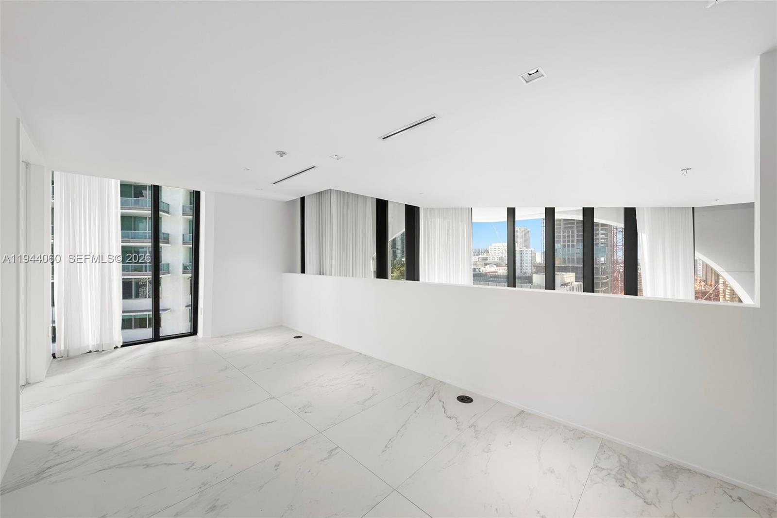 ONE THOUSAND MUSEUM CONDO - Residential