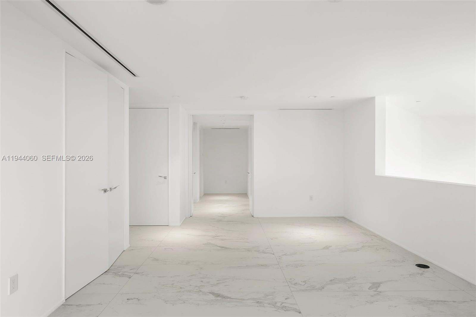 ONE THOUSAND MUSEUM CONDO - Residential