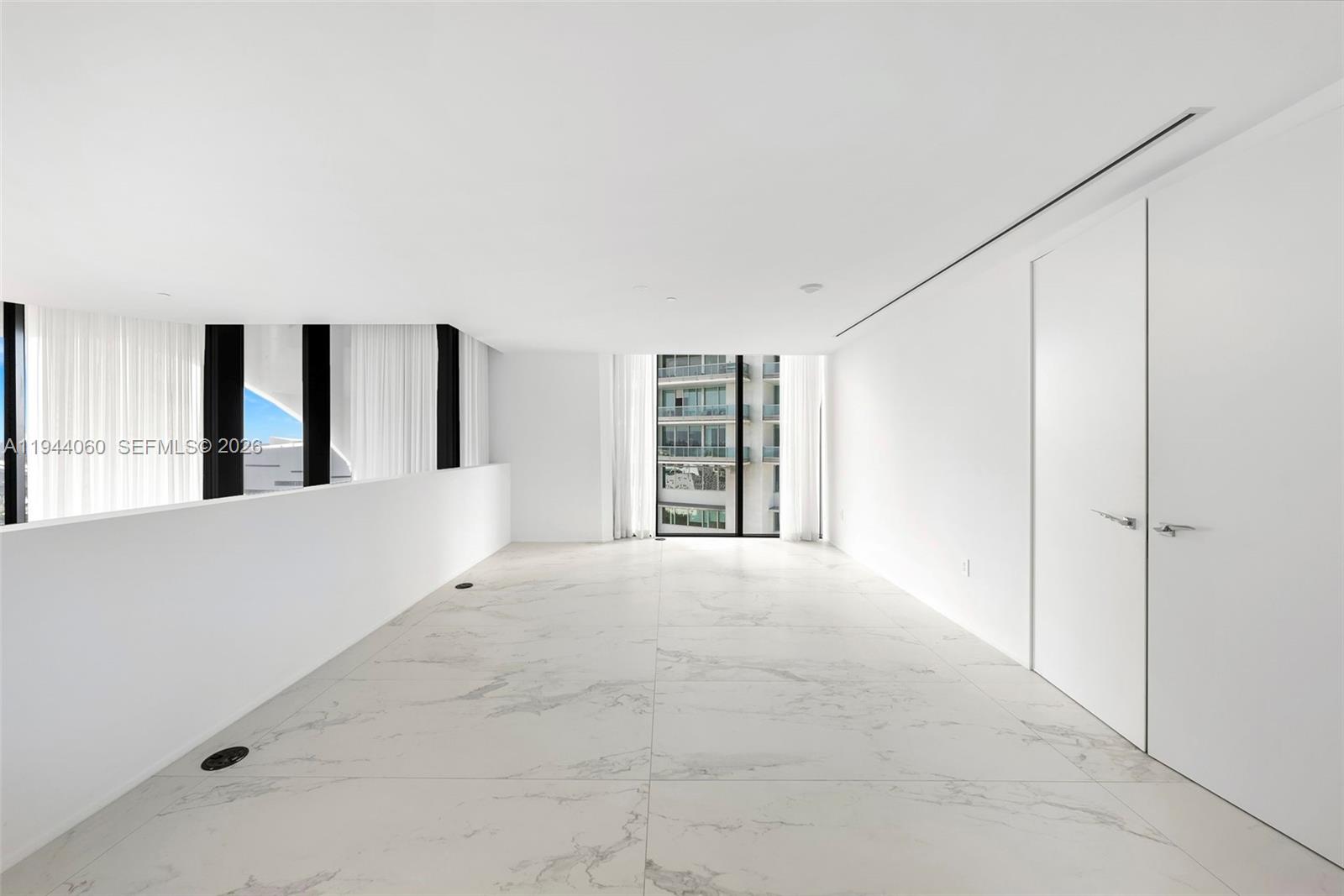 ONE THOUSAND MUSEUM CONDO - Residential