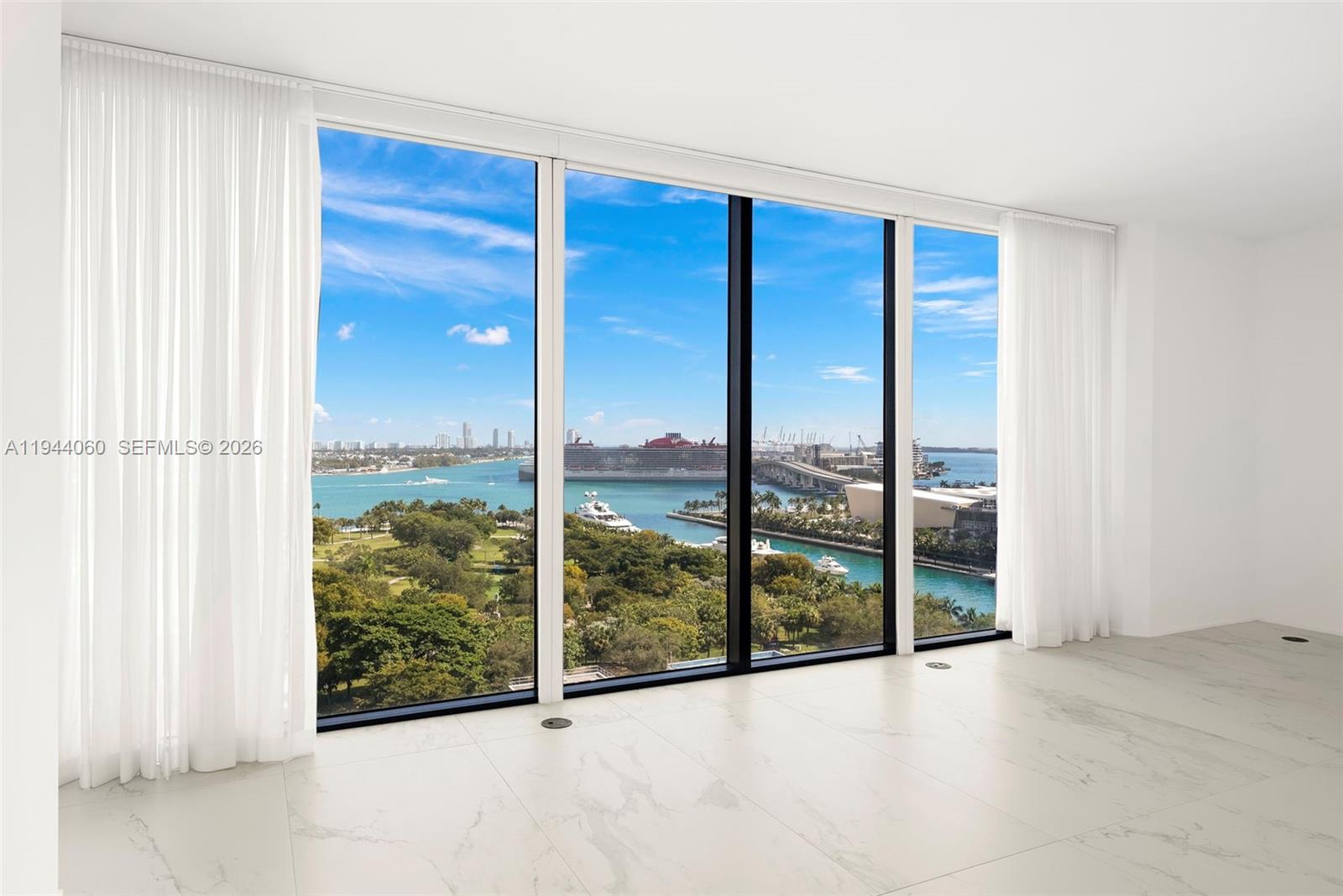 ONE THOUSAND MUSEUM CONDO - Residential