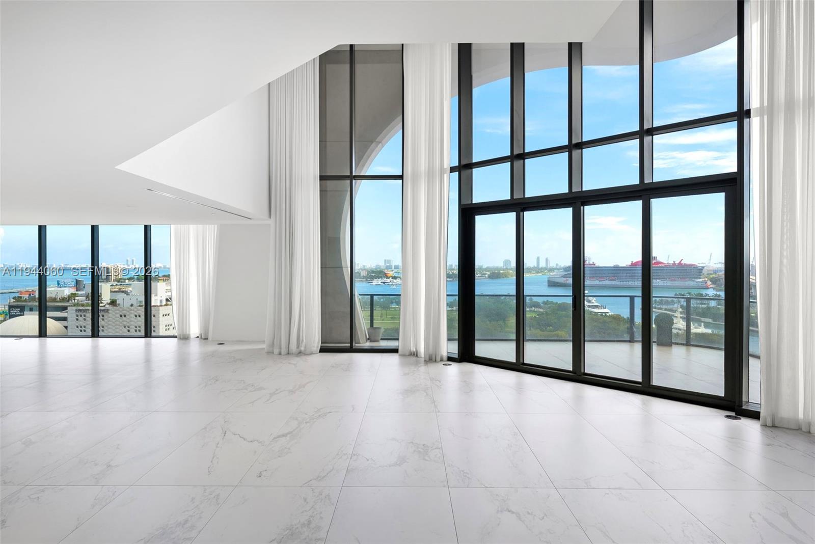 ONE THOUSAND MUSEUM CONDO - Residential